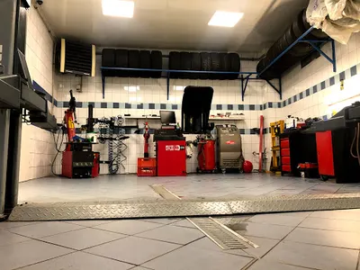 PerfectCars - auto detailing, powłoki ceramiczne, folie ochronne PPF, myjnia ręczna, wulkanizacja, mechanika